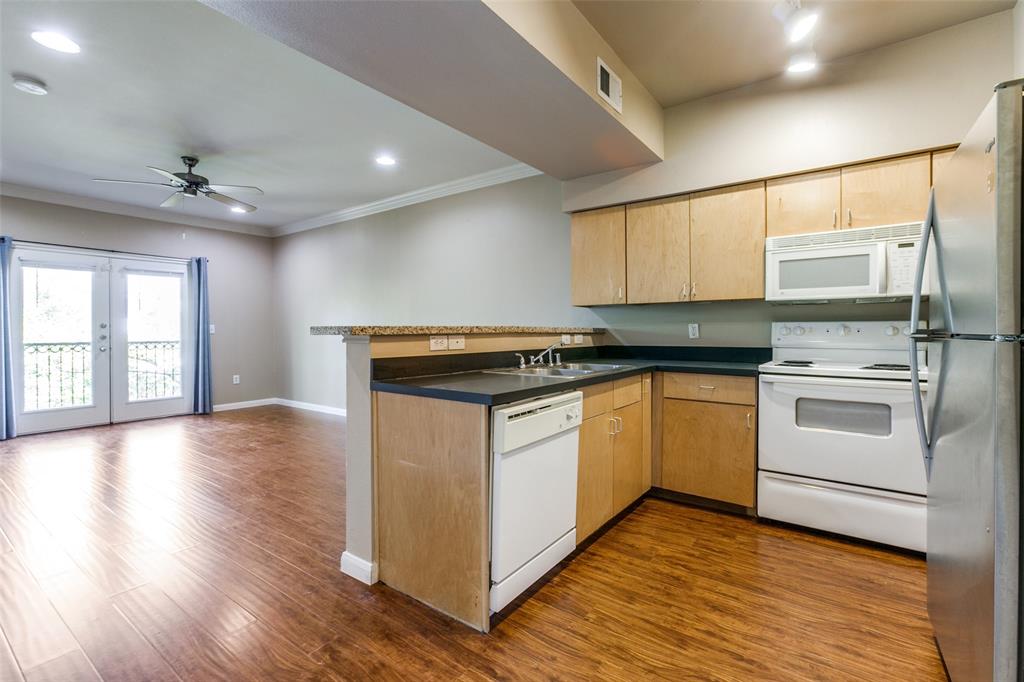 Piazza Siena Condo - Residential