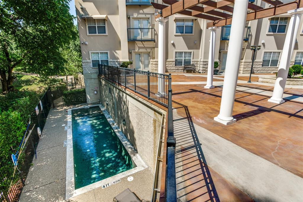 Piazza Siena Condo - Residential