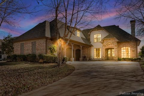 524 Hunters Run Bossier City LA 71111