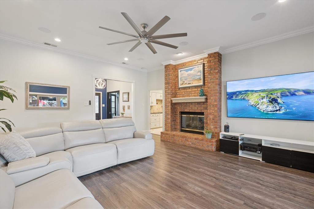 Woodbridge 1st Install Add - Residential