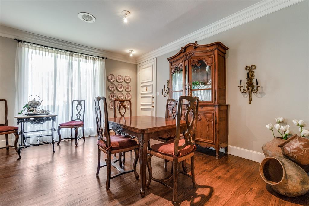 Royal Arms Condos - Residential