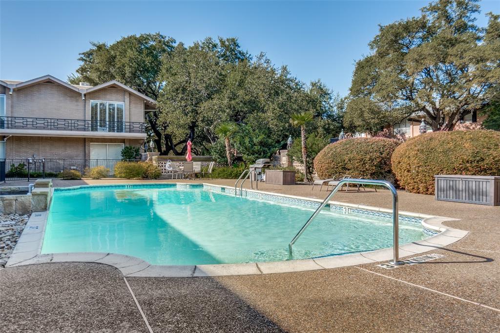 Royal Arms Condos - Residential