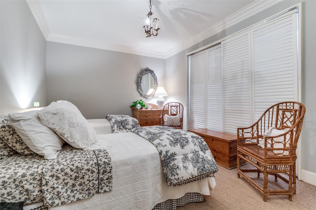 Royal Arms Condos - Residential