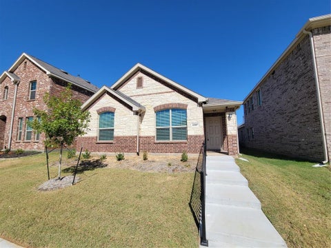Photo of 2357 Pyrite Drive, Little Elm, TX 76227 (MLS # 21421448)