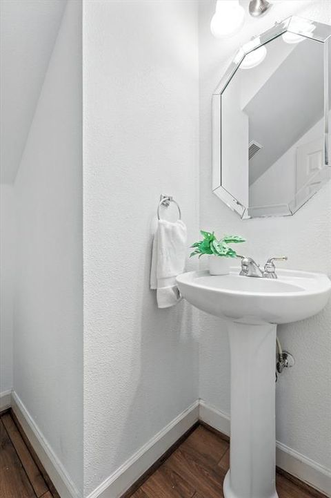 Tiny photo for 15773 Waterview Drive, Frisco, TX 75035 (MLS # 21100864)