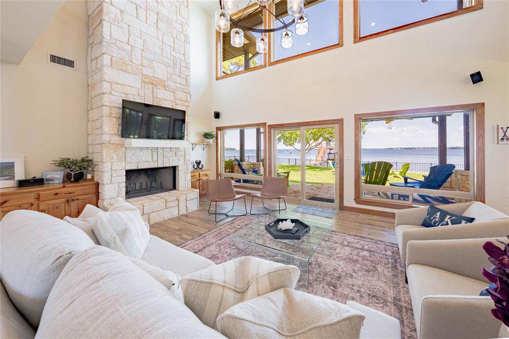 2621 Driftwood Drive