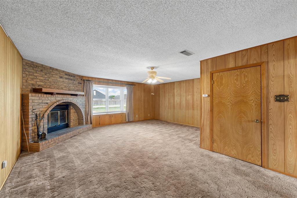 802 S Old Temple Road