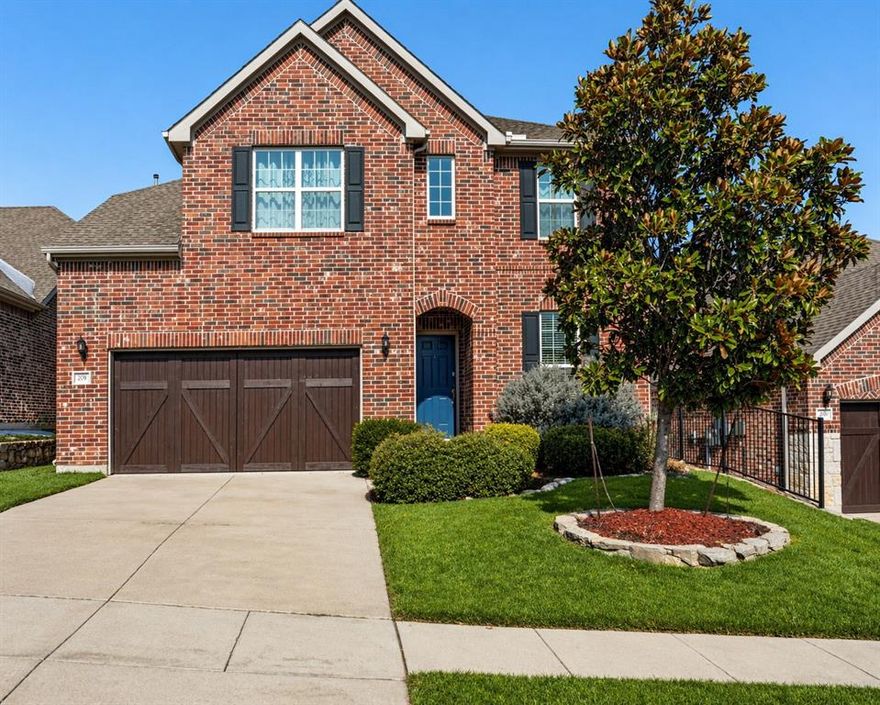 Charming two-story Pulte home in highly sought-after Hills of Vista Ridge in Lewisville. Open floor plan features kitchen overlooking living area, ideal for everyday living and entertaining. Kitchen includes stainless steel appliances, gas cooktop, double ovens, granite counters, large island with breakfast bar, abundant cabinetry, pendant and recessed lighting. Home office area off kitchen features built-in desk, ideal for remote work. Spacious formal dining area accommodates large table, perfect for gatherings and entertaining. Private primary suite offers true retreat with two walk-in closets and ensuite bath featuring garden tub and separate shower. Upstairs features three additional bedrooms, including Jack and Jill bath, plus media room. Conveniently located minutes from I-35E and Hwy 121 with easy access to George Bush Turnpike, Dallas North Tollway, DFW Airport, and Love Field. Close to shopping, dining, parks, lakes, and major employment centers. Thoughtful design, versatile spaces, and prime location near shopping and commuter routes make this home exceptional opportunity.