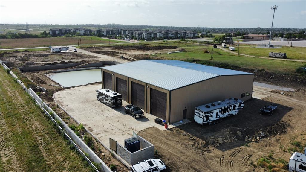 Stanford Sons Addition - Commercial Lease