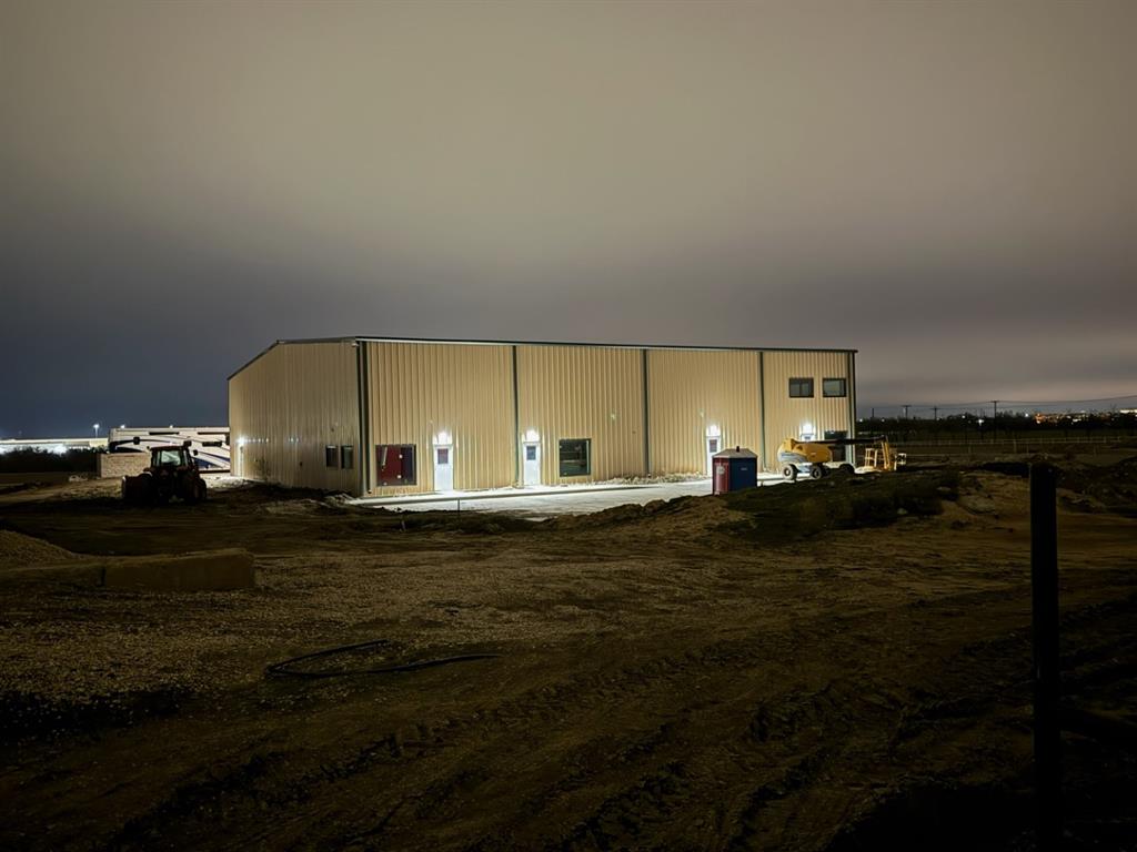 Stanford Sons Addition - Commercial Lease