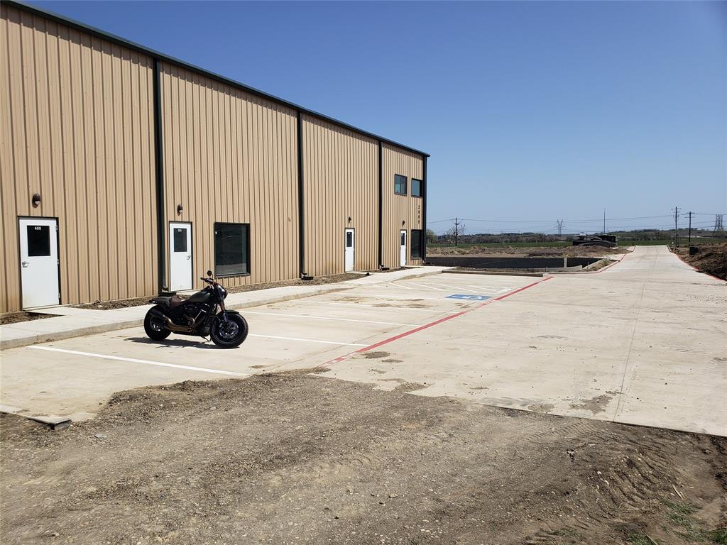 Stanford Sons Addition - Commercial Lease