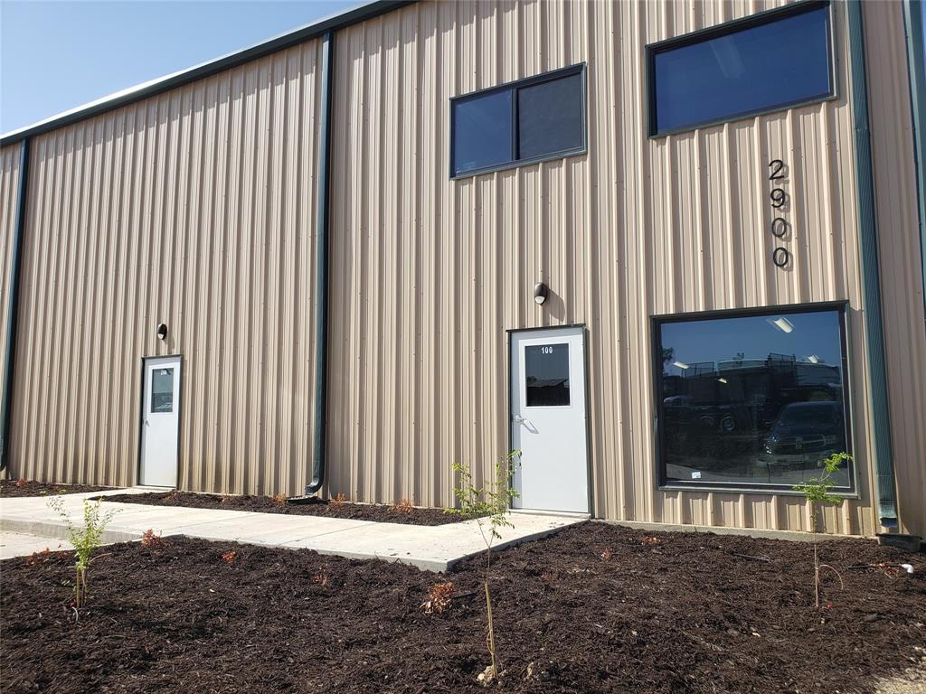 Stanford Sons Addition - Commercial Lease