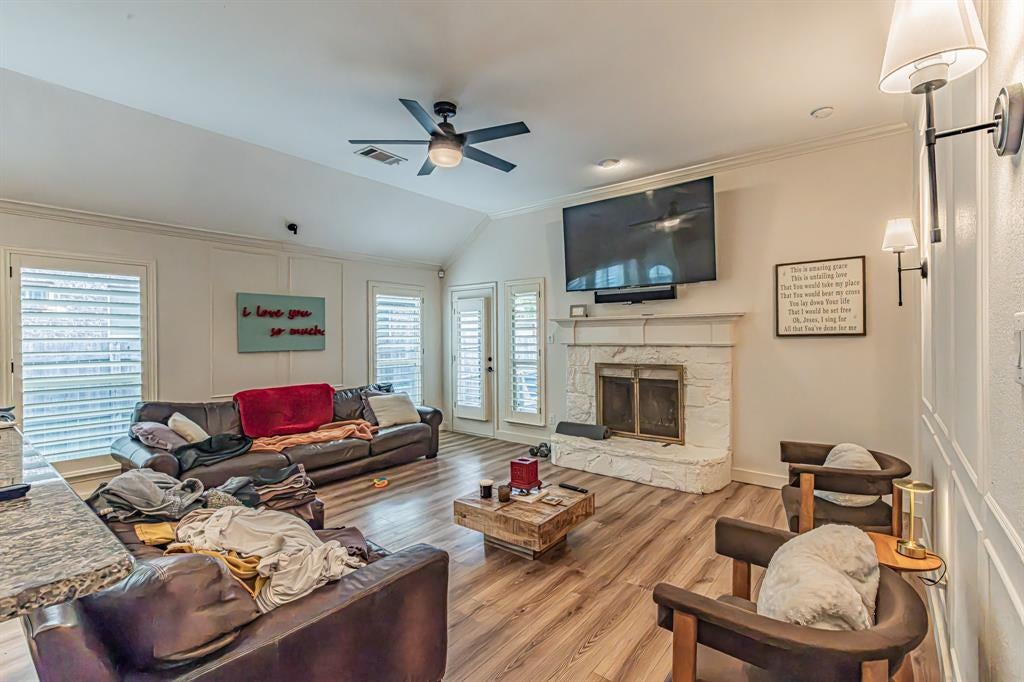 6005 Shiner Drive