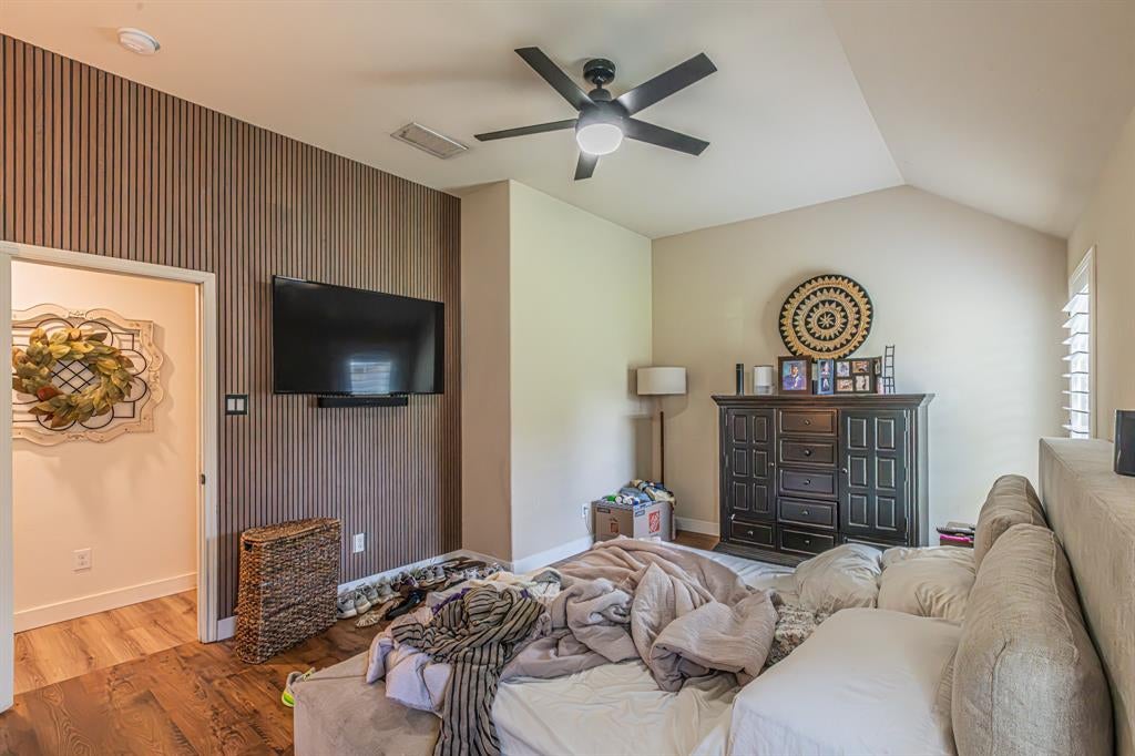 6005 Shiner Drive
