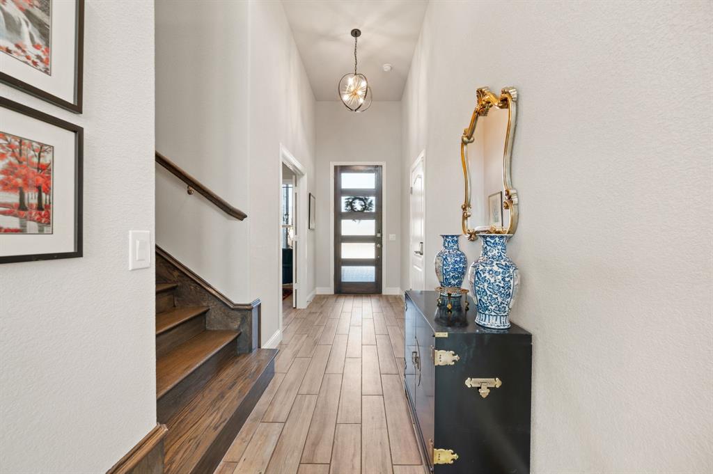 11504 Colonial Trace Road