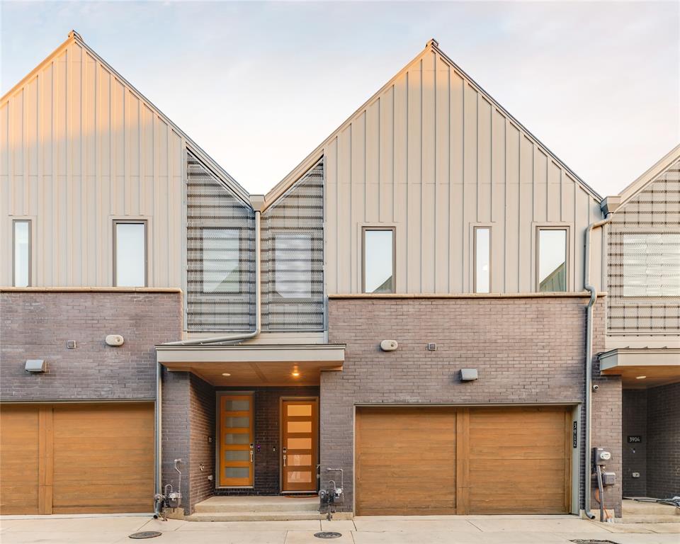 3912 Bowie Lane