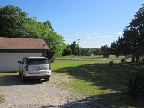 344 Castle Drive Pottsboro TX 75076