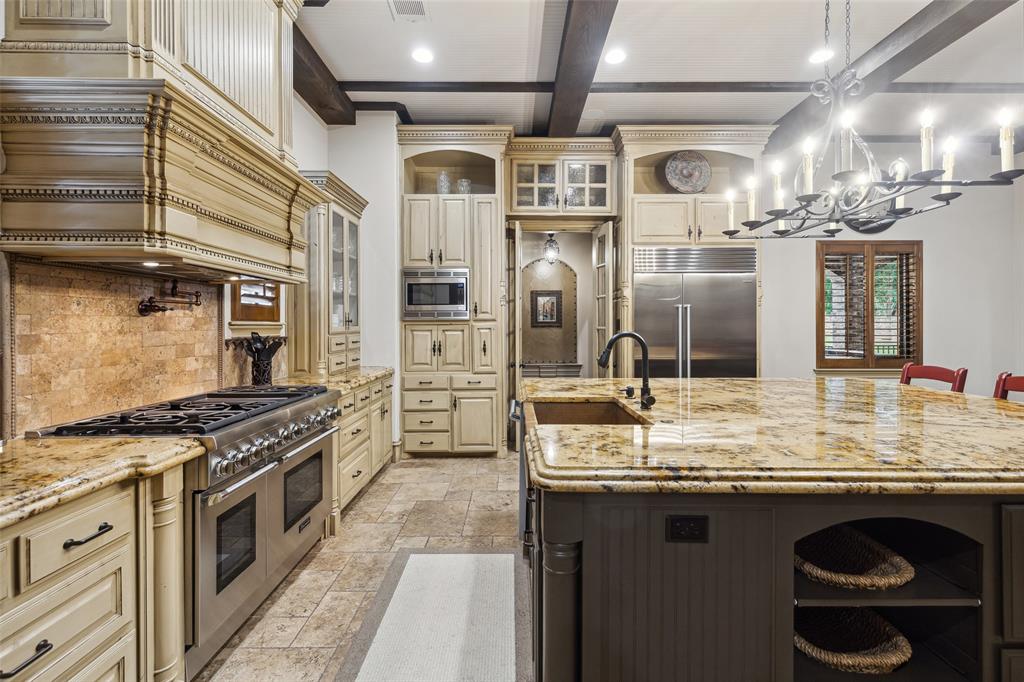 Shady Hollow Estates - Residential