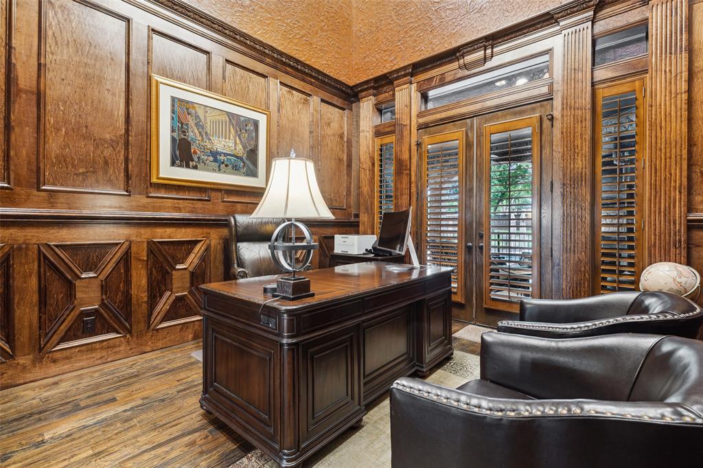 Shady Hollow Estates - Residential