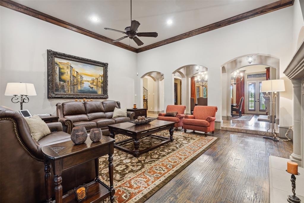 Shady Hollow Estates - Residential