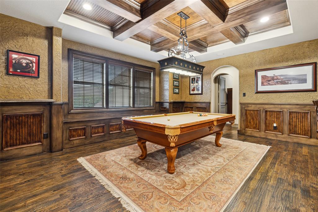 Shady Hollow Estates - Residential