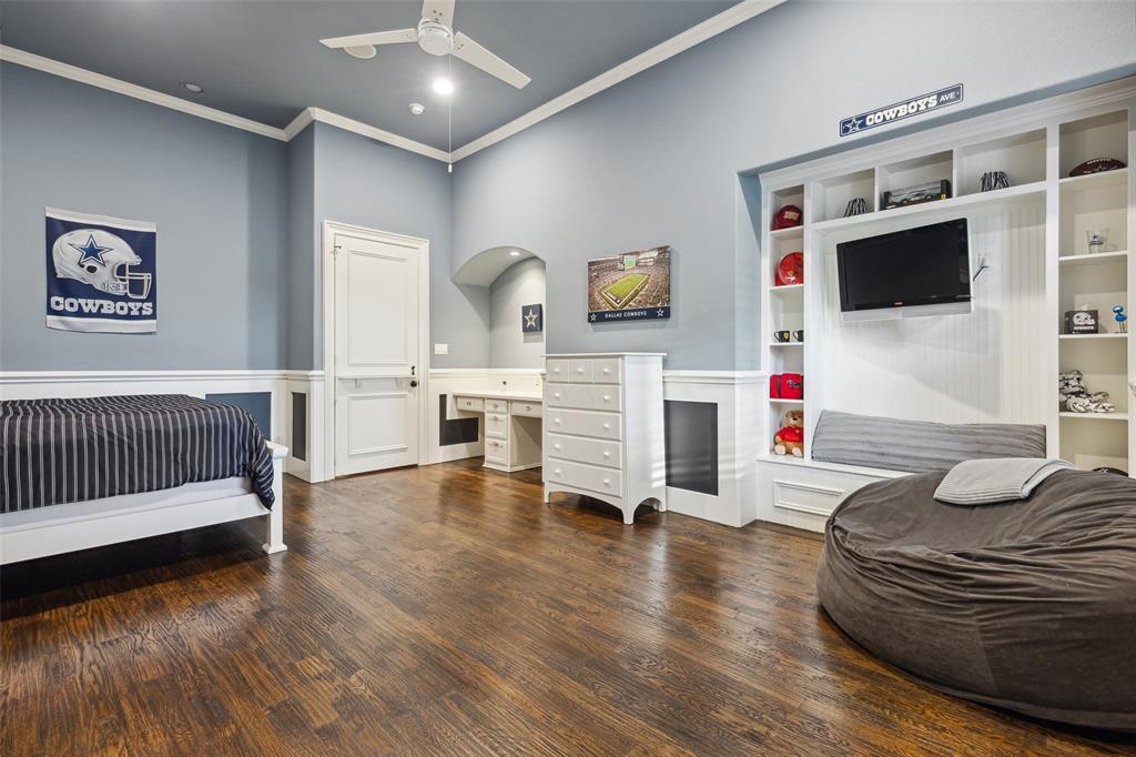 Shady Hollow Estates - Residential