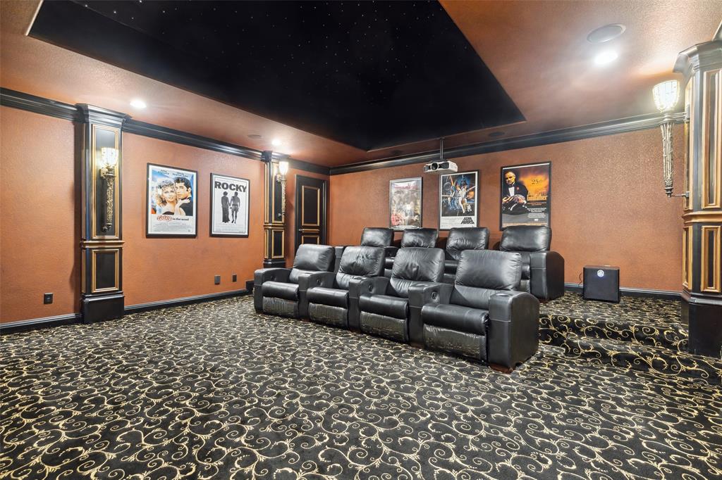 Shady Hollow Estates - Residential