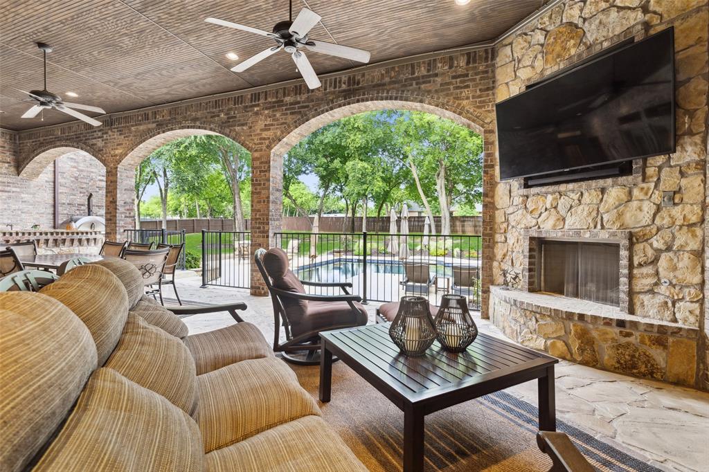 Shady Hollow Estates - Residential