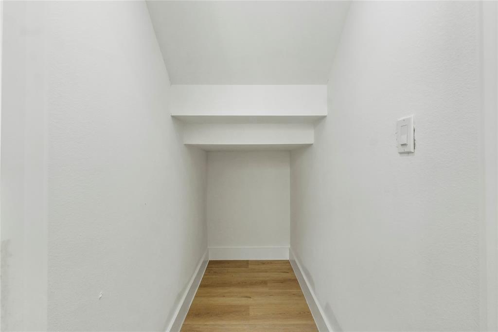 Ideal Annex - Residential