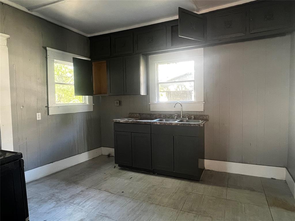 College Hill Add - Residential