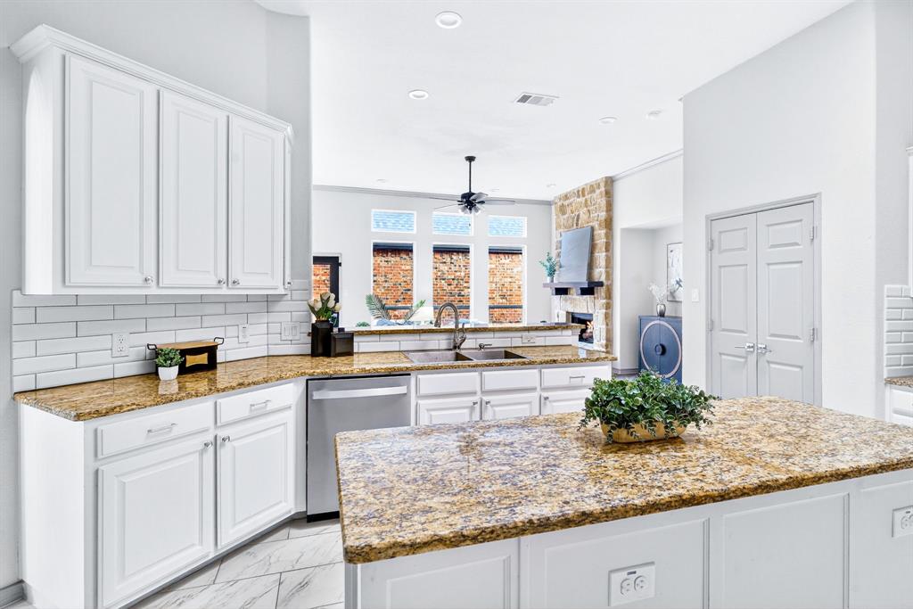 10082 Planters Row Drive