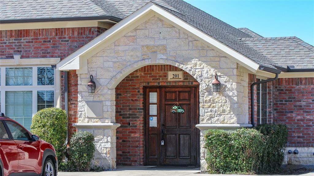 S10298 - Commercial Lease