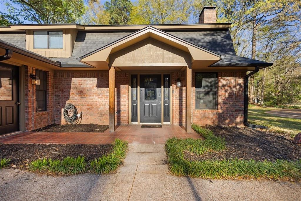 1635 Meadowlark Drive