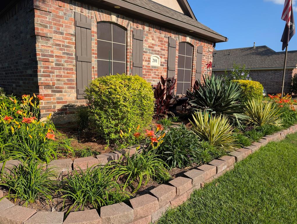 Tiburon Village - Residential