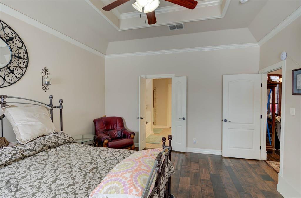 Tiburon Village - Residential