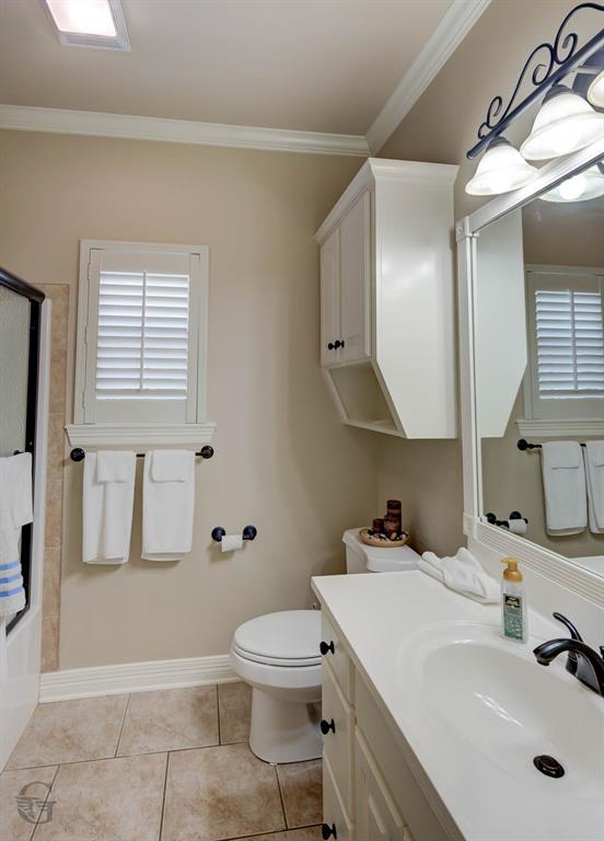 Tiburon Village - Residential