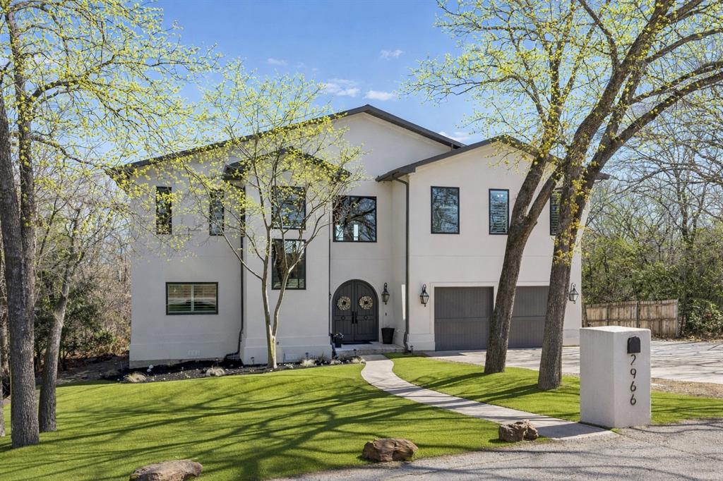 2966 Peninsula Drive