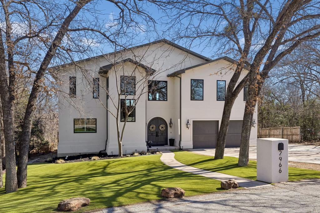 2966 Peninsula Drive