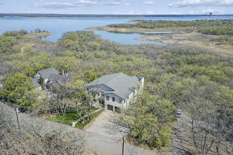 2966 Peninsula Drive Grapevine TX 76051