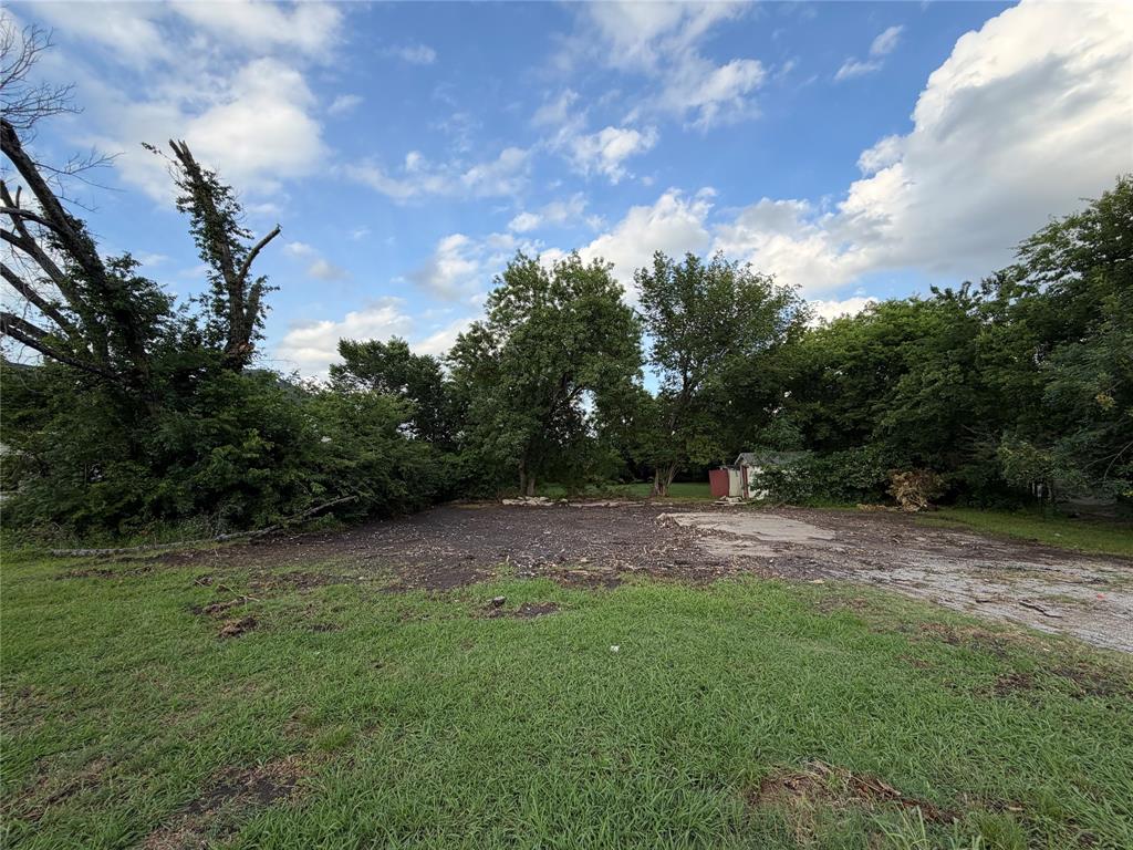 808 N Goliad Street