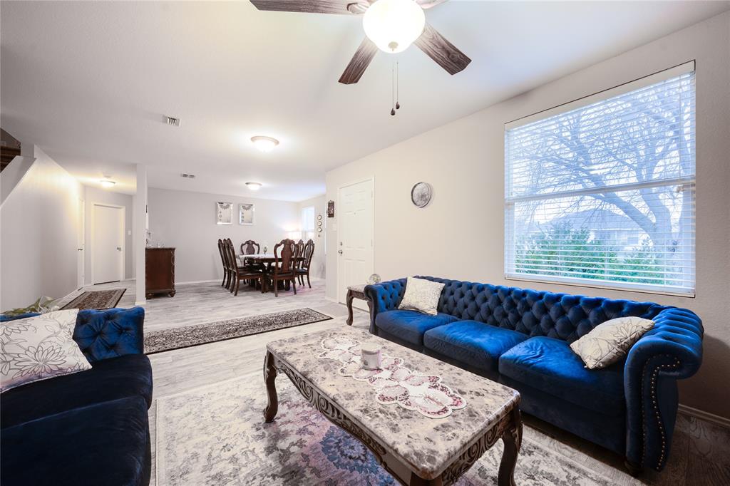 3004 Lake Vista Drive