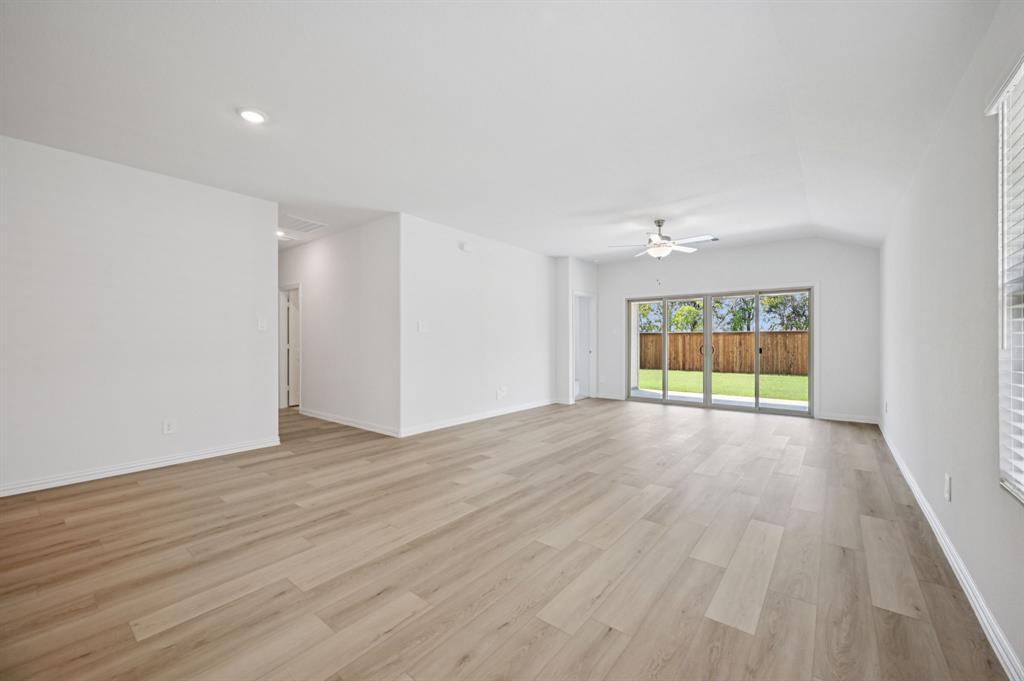 Lakehaven - Residential