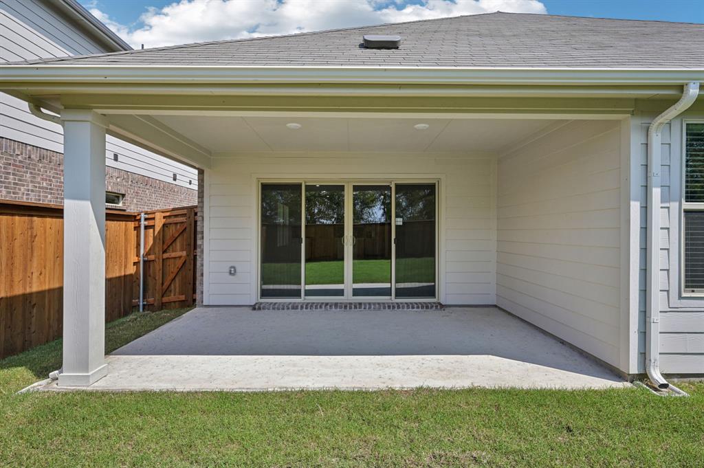 Lakehaven - Residential