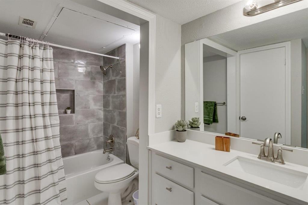 Preston Bend Village Condos - Residential