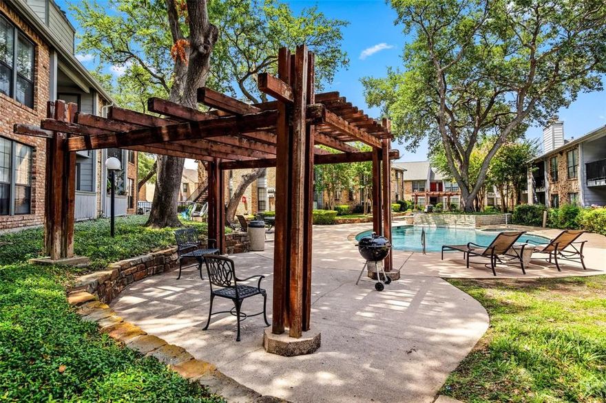 Ground level charming townhome condo in Dallas off Preston and Belt Line. Enjoy a single level unit with 1-bedroom 1-bathroom and open concept living. This is pretty, furnished home with a comfy king bed, dresser, nightstands, sectional, dining room set, washer, dryer, refrigerator, wall decor, kitchen utensils, and all the soft furnishings like rugs and towels - if you want a turnkey move in situation or can be made available without the furnishings. There is 1 designated parking space directly in front of the unit. There are other guest spaces approximately 10 spaces away. The amenities, pool, spa, bbq area, gazebos, lounge chairs, usps mail, trash are all a very short distance away. We have 2 homes available in this area. Both 1-bed 1-bath priced the same with furnishings. One is upstairs and one is downstairs. They are currently longer stay airbnb homes with guests bringing in over 2200 a month this fall-winter. This is close to DNT 635 I-75 arts, entertainment, hospitals, and bustling N Dallas economy. To show these guest occupied units we do require proof of cash funds or proof of financing. Seller financing is not an option here: only cash, conventional.