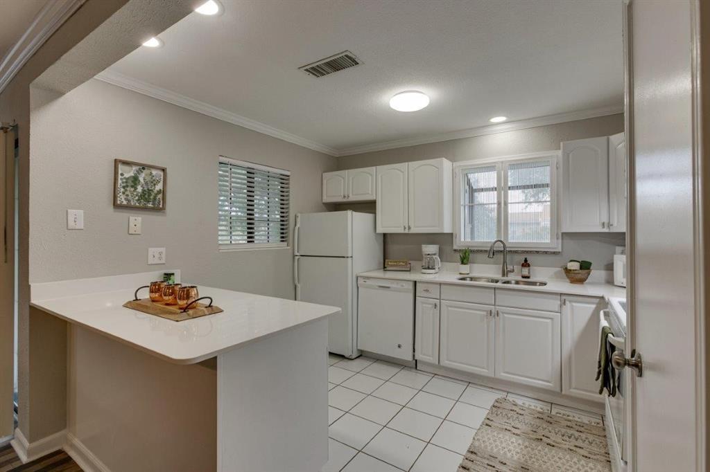 Preston Bend Village Condos - Residential