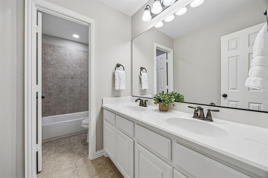 Starcreek Ph Four - Residential