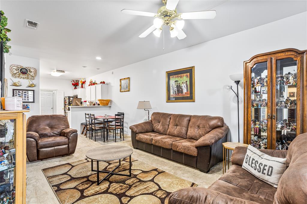 Crest The - Residential Income