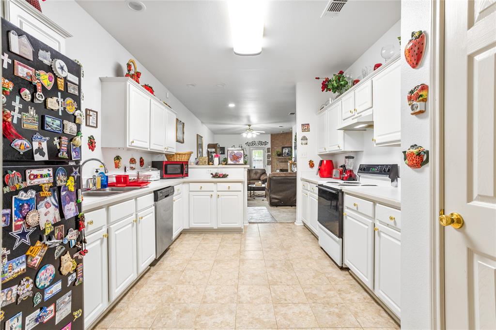 Crest The - Residential Income