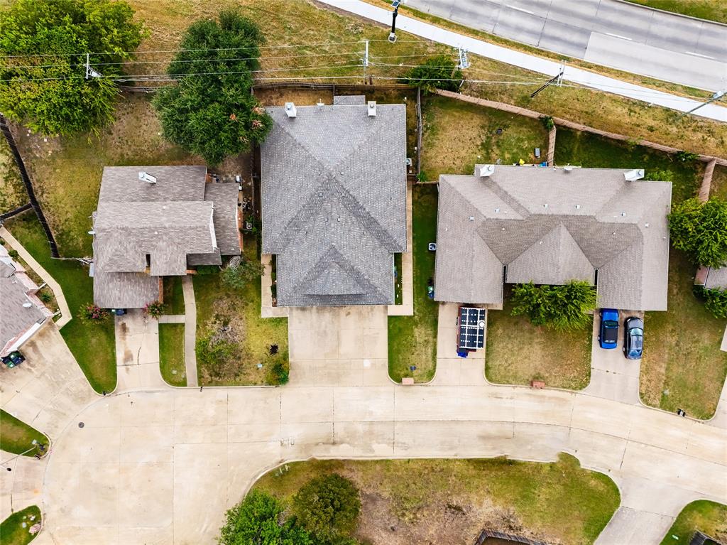 Crest The - Residential Income